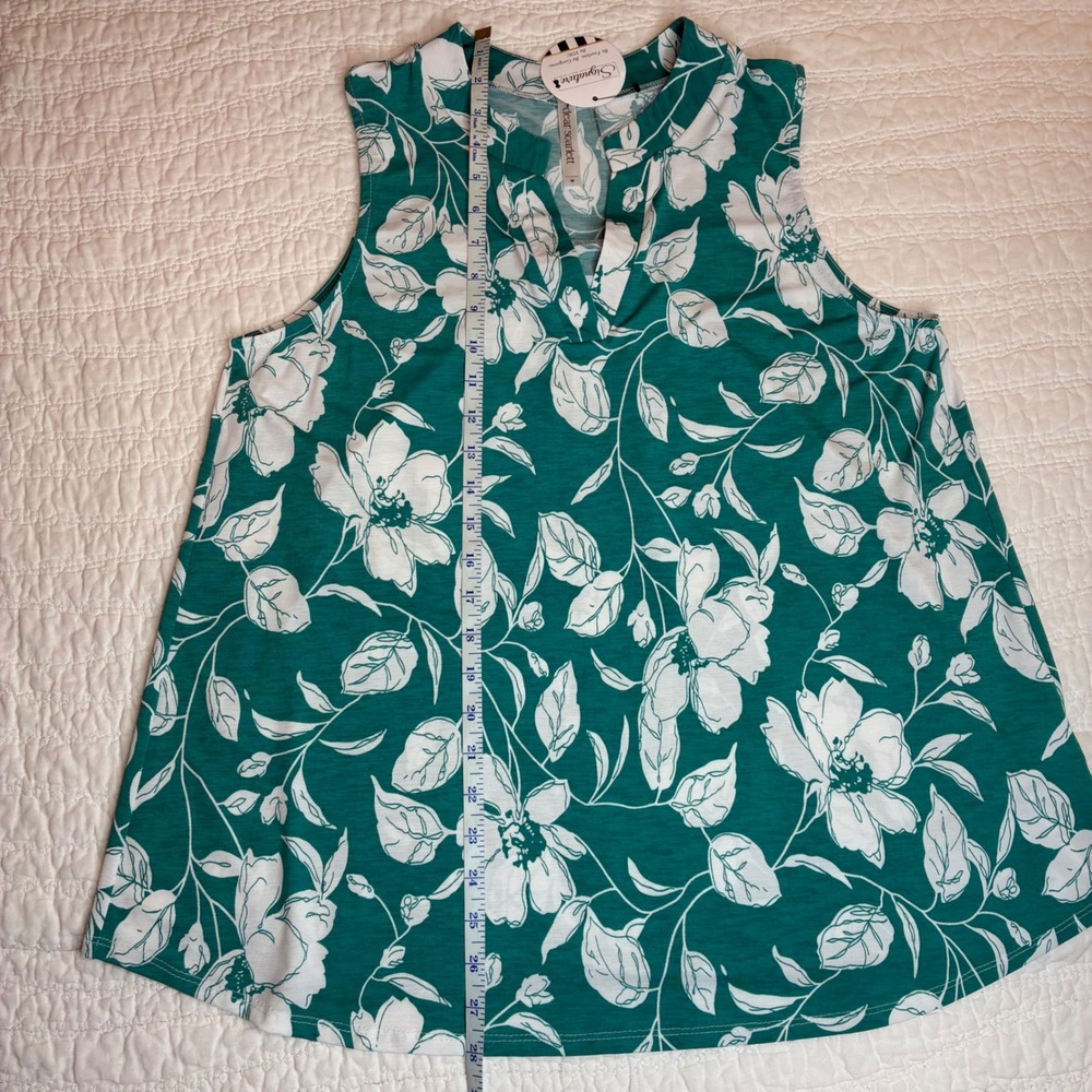 NEW Dear Scarlett Teal Floral Sleeveless Top Split V-Neck Blouse Women M cottage - Picture 5 of 10